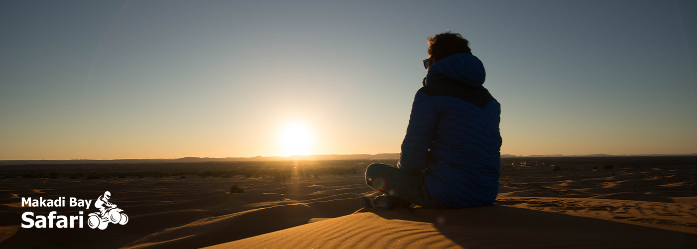 📸 “Insta-Worthy Alert: Strike a Pose on Makadi Bay’s Golden Dunes!” 4 Nov Blog Posts Visual23
